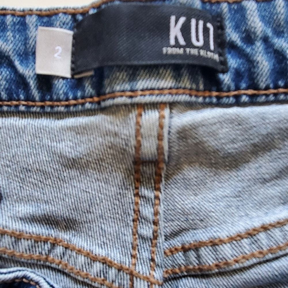Kut From The Kloth | Cutt Off Jean Shorts Blue Light Wash Size 2 Denim Shorts - Picture 3 of 7